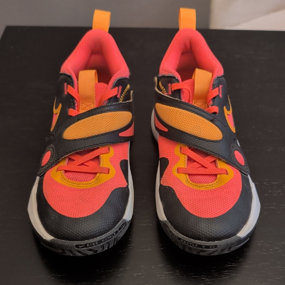 Nike Team Hustle D 11 Basketball Sneakers